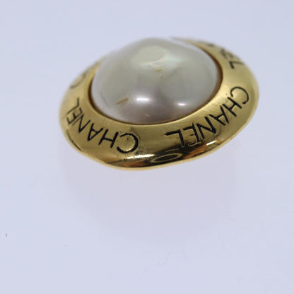 CHANEL Pearl Earring metal Gold CC hk1468