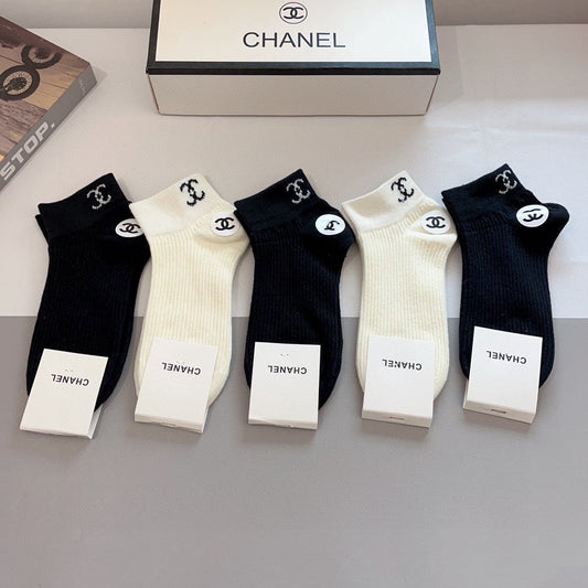 CHANEL SHORT SOCKS 184494 (1 BOX)