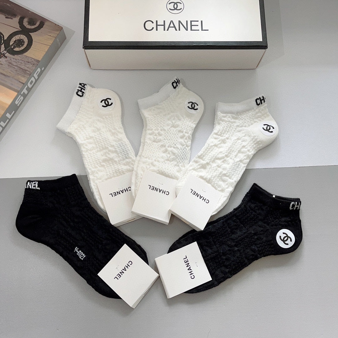 CHANEL SHORT SOCKS 184498 (1 BOX)