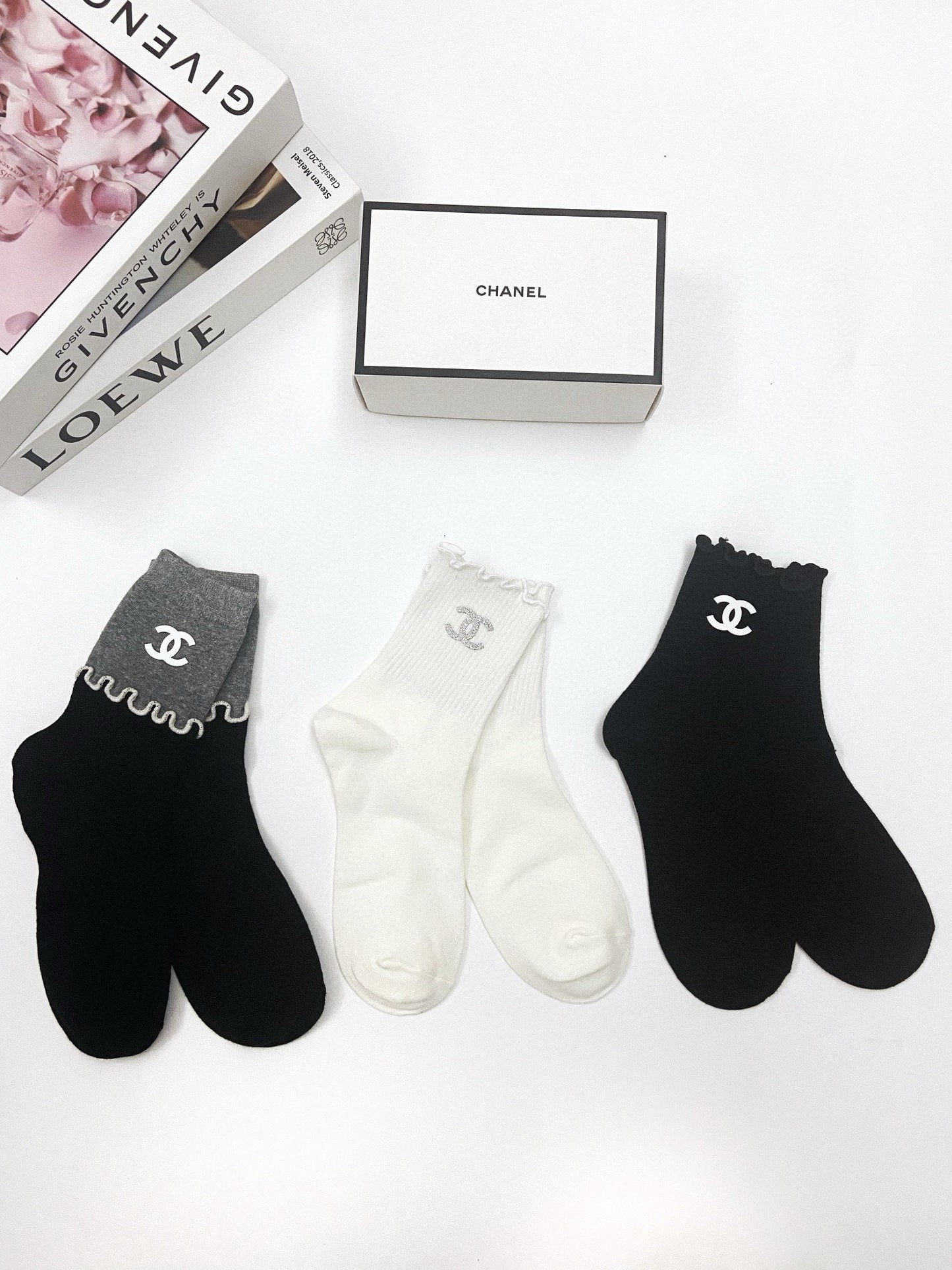CHANEL SHORT SOCKS 184487 (1 BOX)
