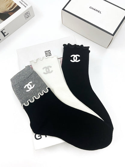 CHANEL SHORT SOCKS 184487 (1 BOX)