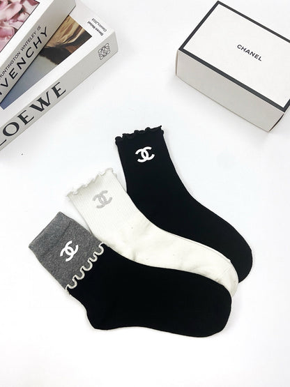 CHANEL SHORT SOCKS 184487 (1 BOX)