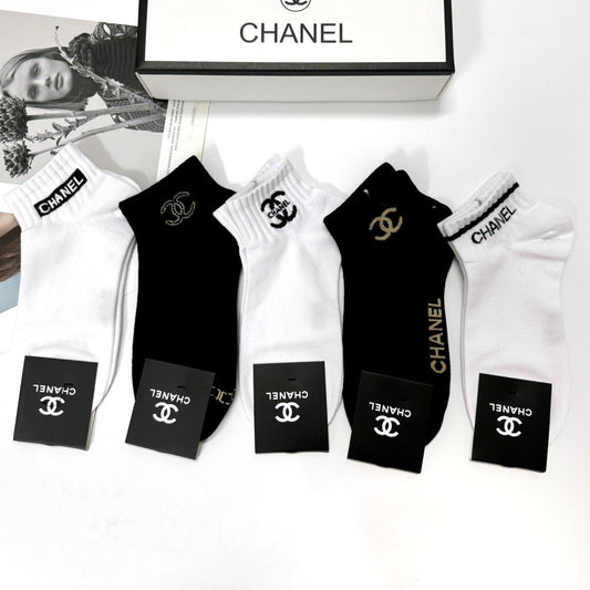 CHANEL SHORT SOCKS 184489 (1 BOX)