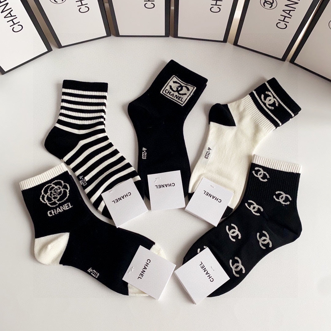 CHANEL SHORT SOCKS 184442 (1 BOX)