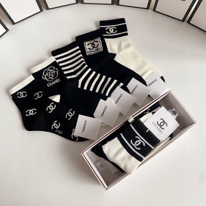 CHANEL SHORT SOCKS 184442 (1 BOX)