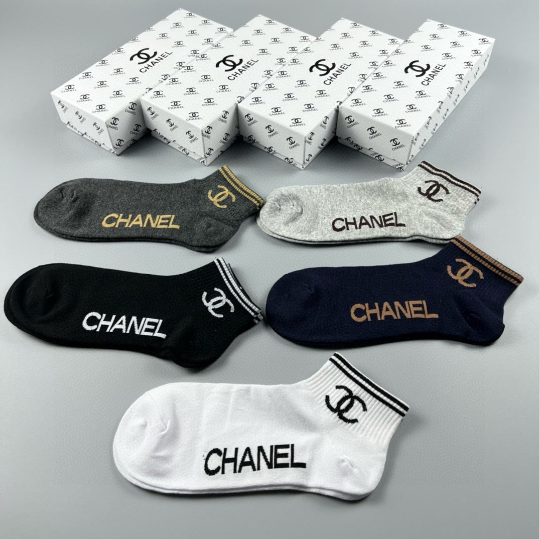 CHANEL SHORT SOCKS 185755 (1 BOX)