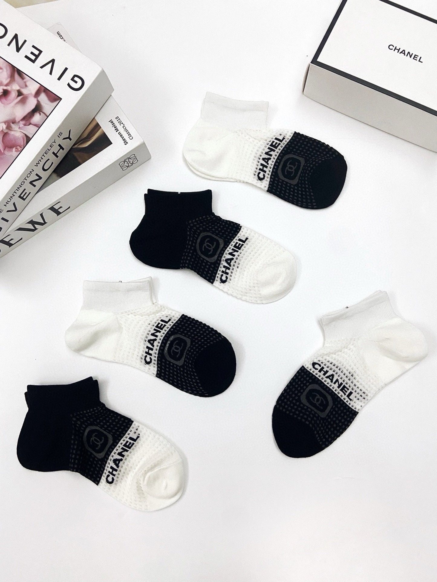 CHANEL ANKLE SOCKS 185802 (1 BOX)