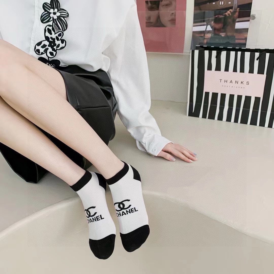 CHANEL ANKLE SOCKS 186733 (1 BOX)