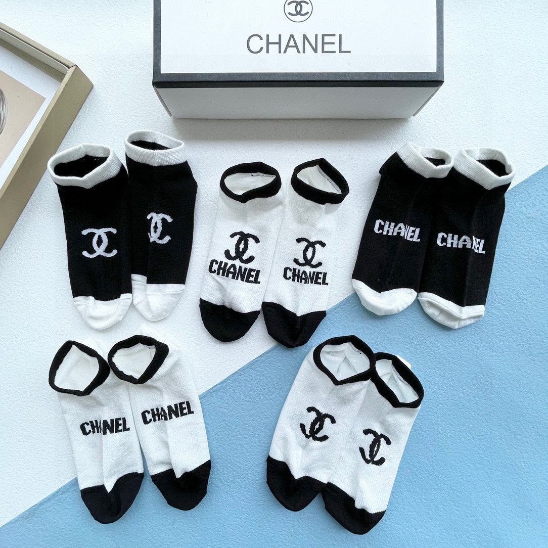 CHANEL ANKLE SOCKS 186733 (1 BOX)