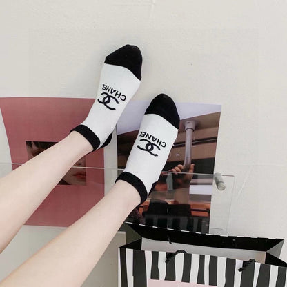 CHANEL ANKLE SOCKS 186733 (1 BOX)