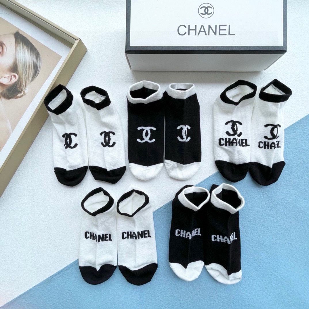 CHANEL ANKLE SOCKS 186733 (1 BOX)