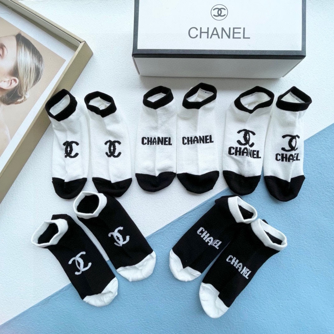 CHANEL ANKLE SOCKS 186733 (1 BOX)