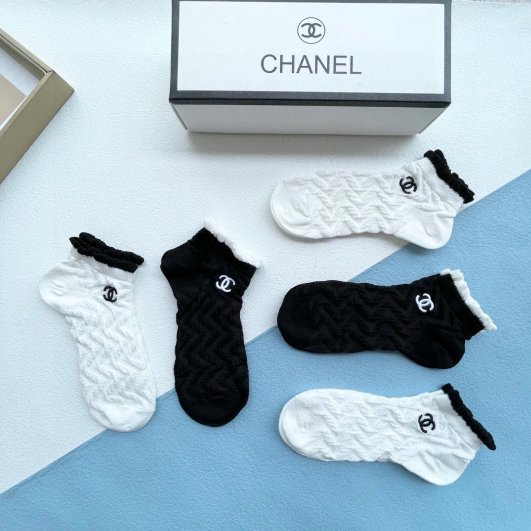 CHANEL ANKLE SOCKS 186735 (1 BOX)