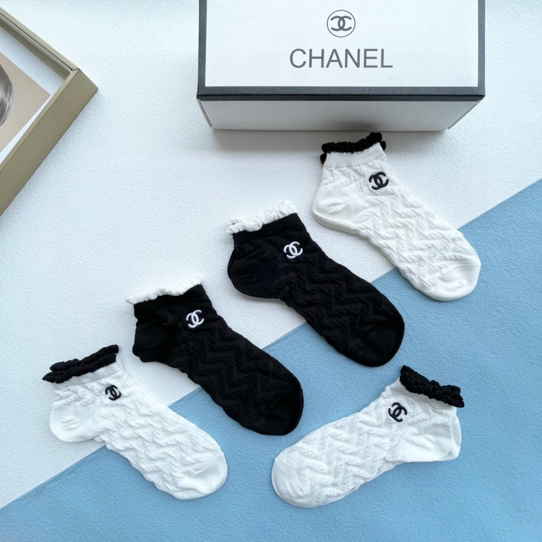 CHANEL ANKLE SOCKS 186735 (1 BOX)