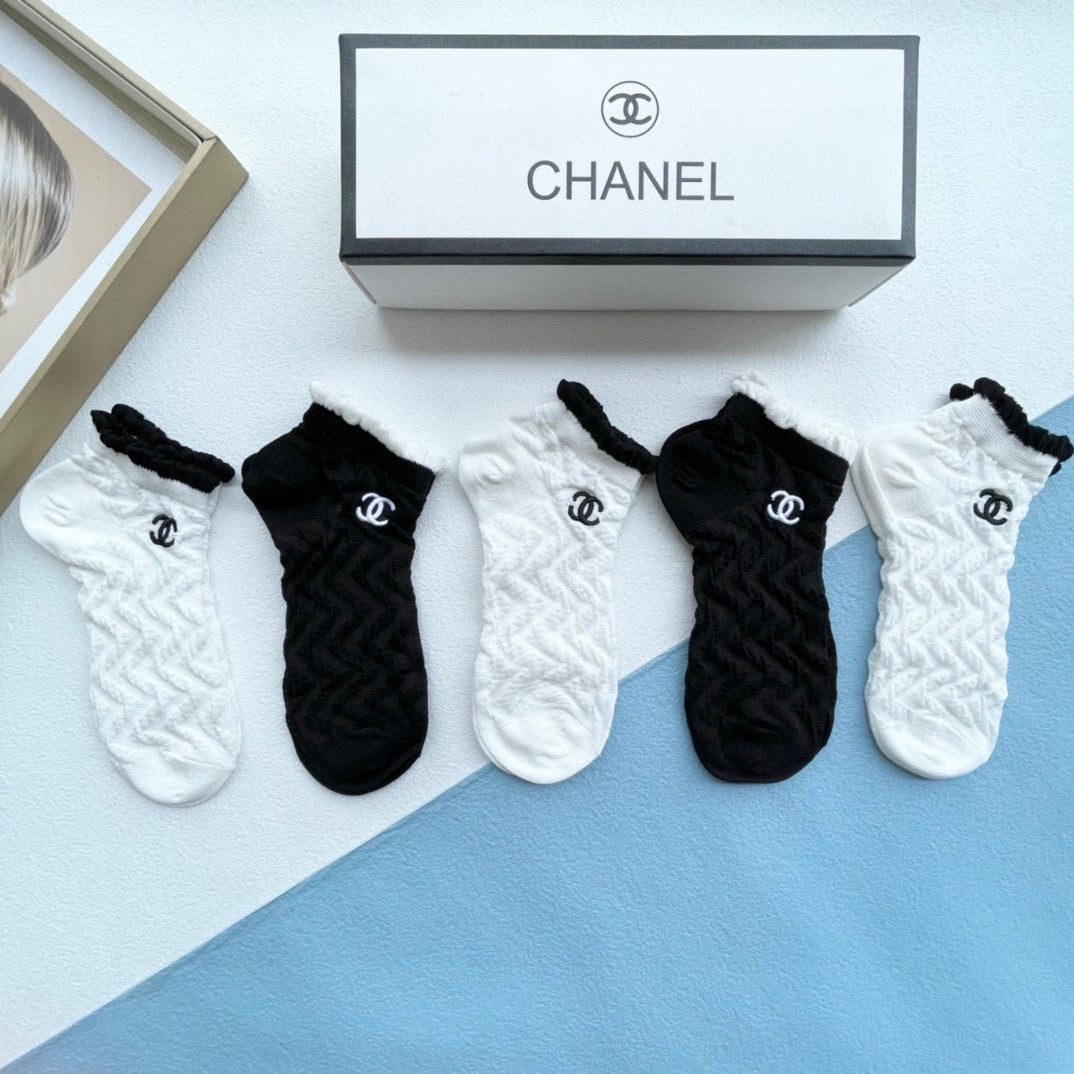 CHANEL ANKLE SOCKS 186735 (1 BOX)
