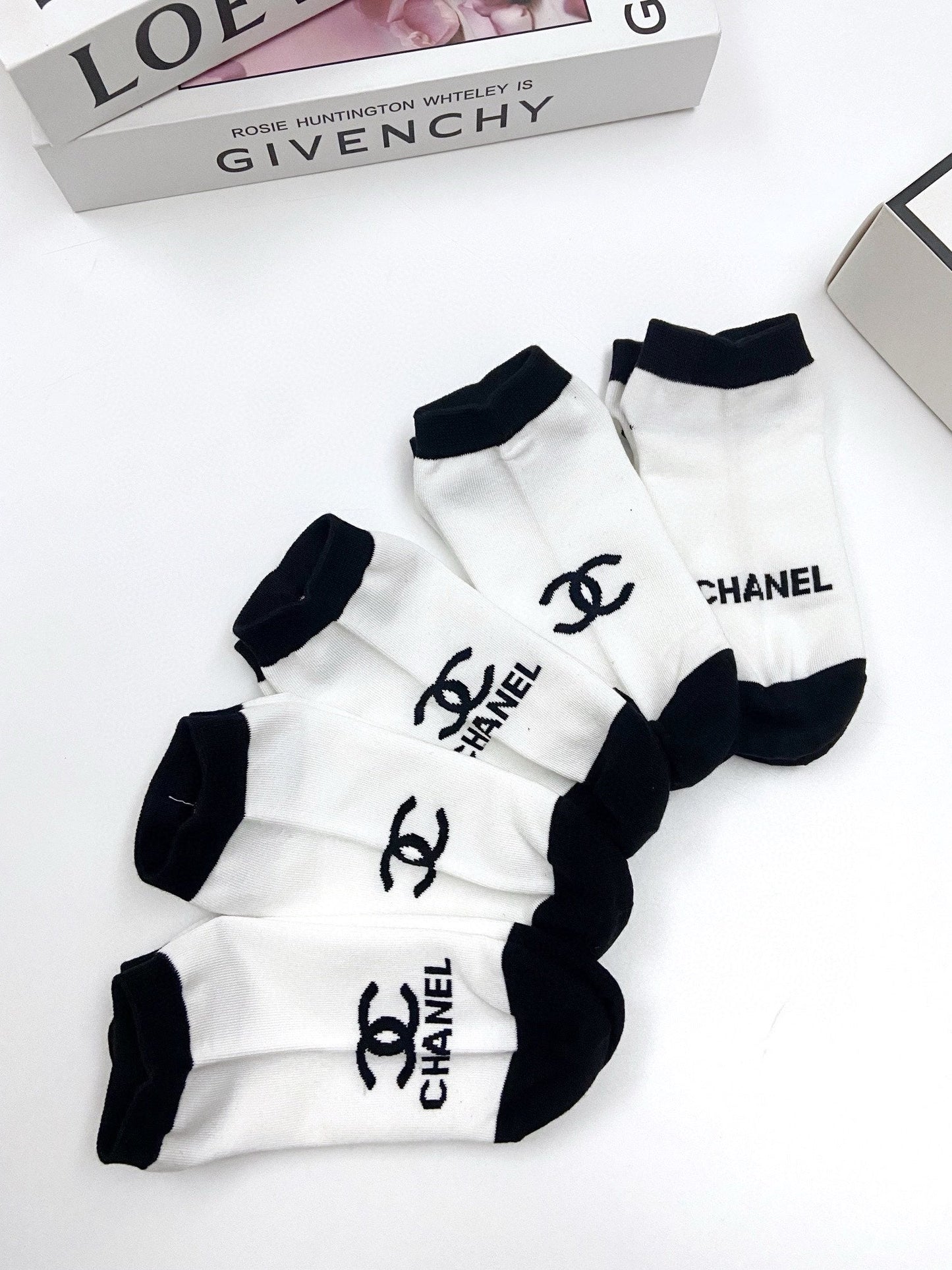 CHANEL ANKLE SOCKS 188290 (1 BOX)