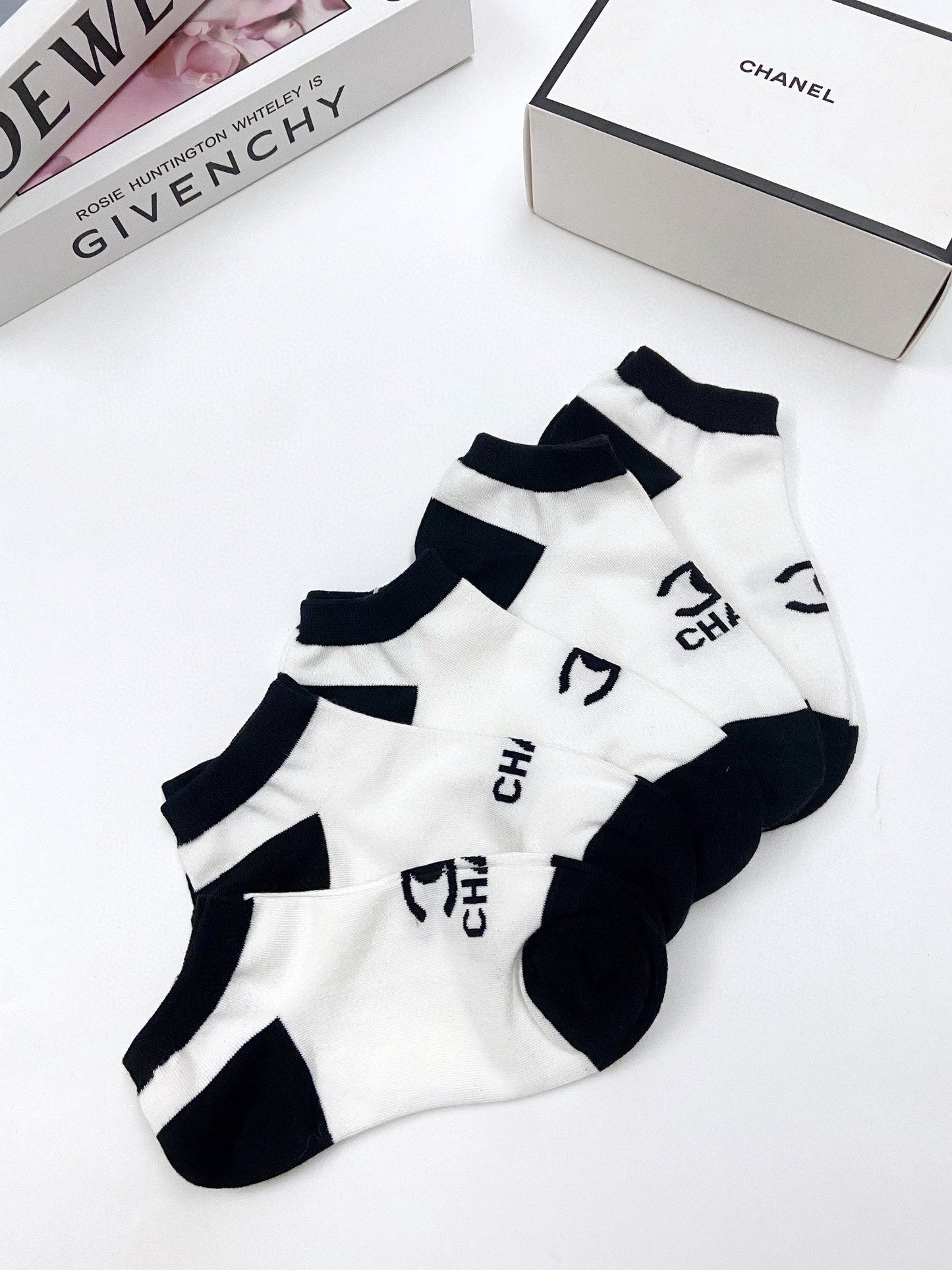 CHANEL ANKLE SOCKS 188290 (1 BOX)