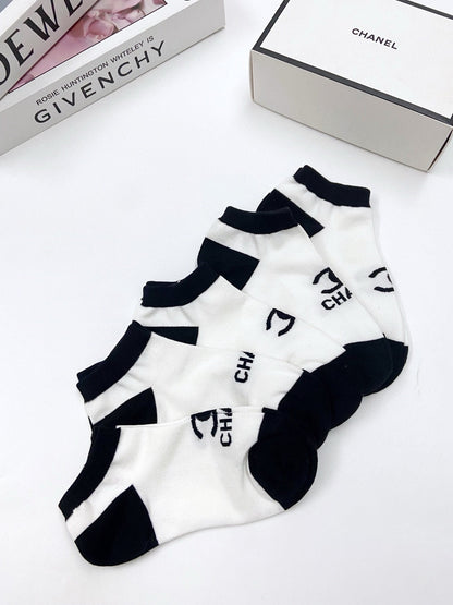 CHANEL ANKLE SOCKS 188290 (1 BOX)