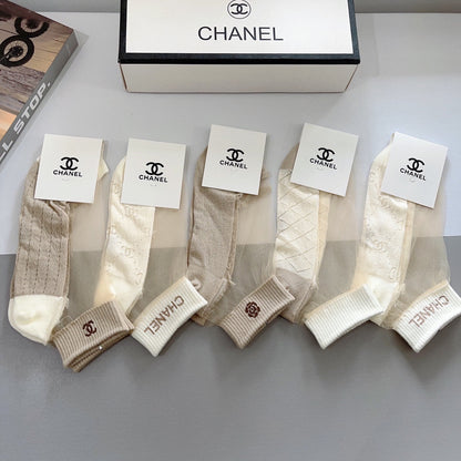 CHANEL SHORT SOCKS 188365 (1 BOX)