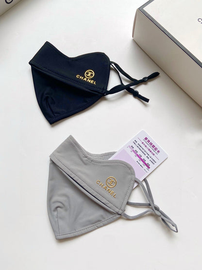 CHANEL SUNSCREEN MASK 189471 (1 BOX)