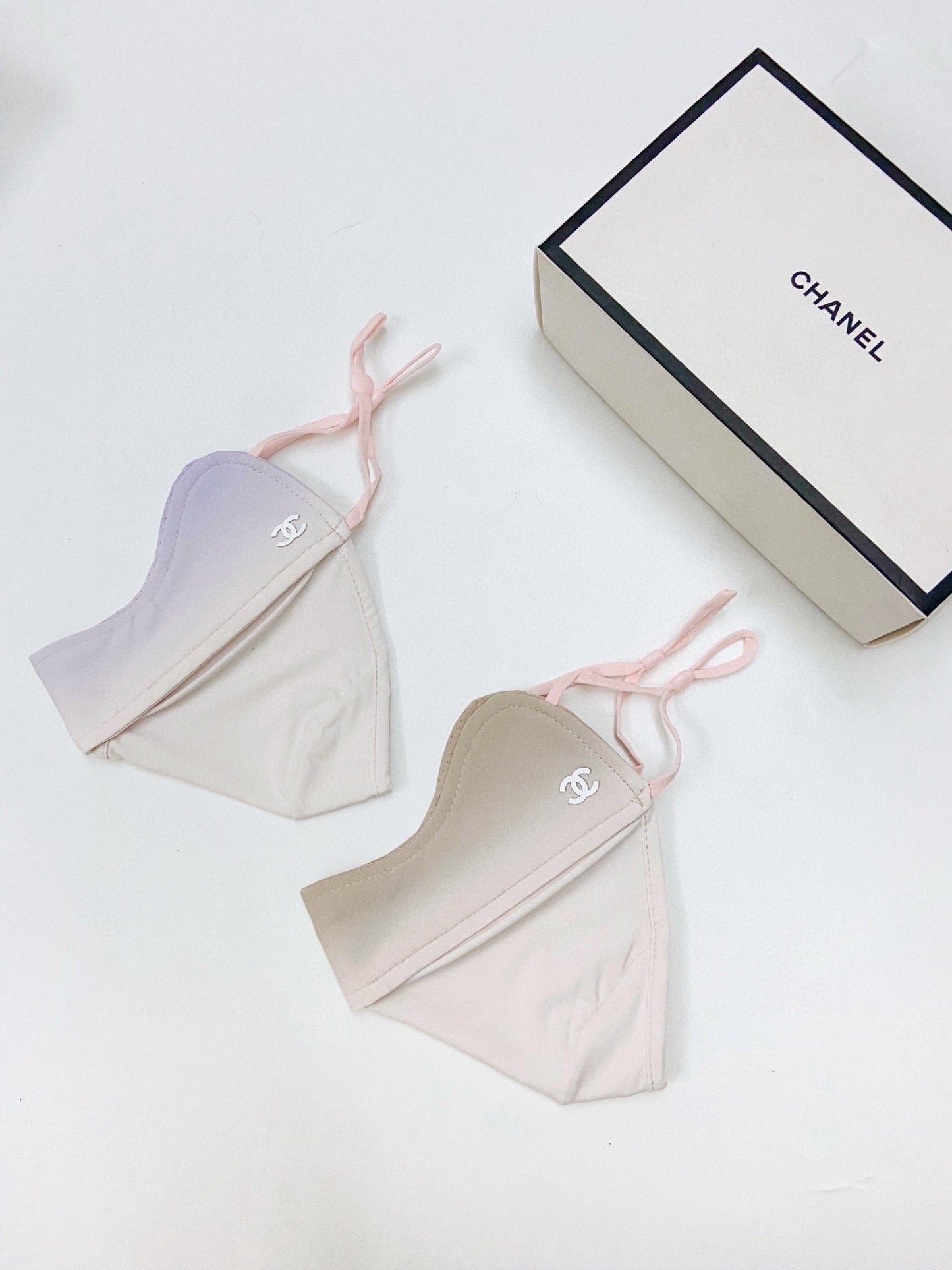 CHANEL SUNSCREEN MASK 189473 (1 BOX)