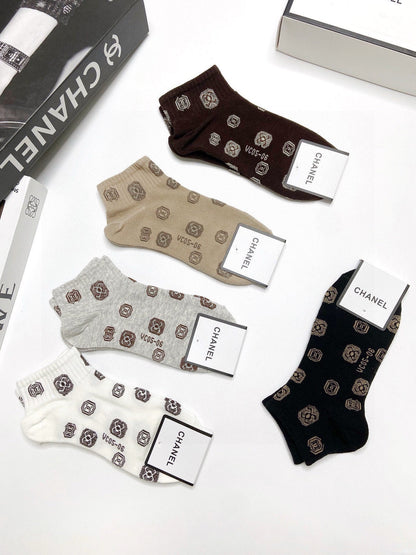 CHANEL ANKLE SOCKS 189476 (1 BOX)