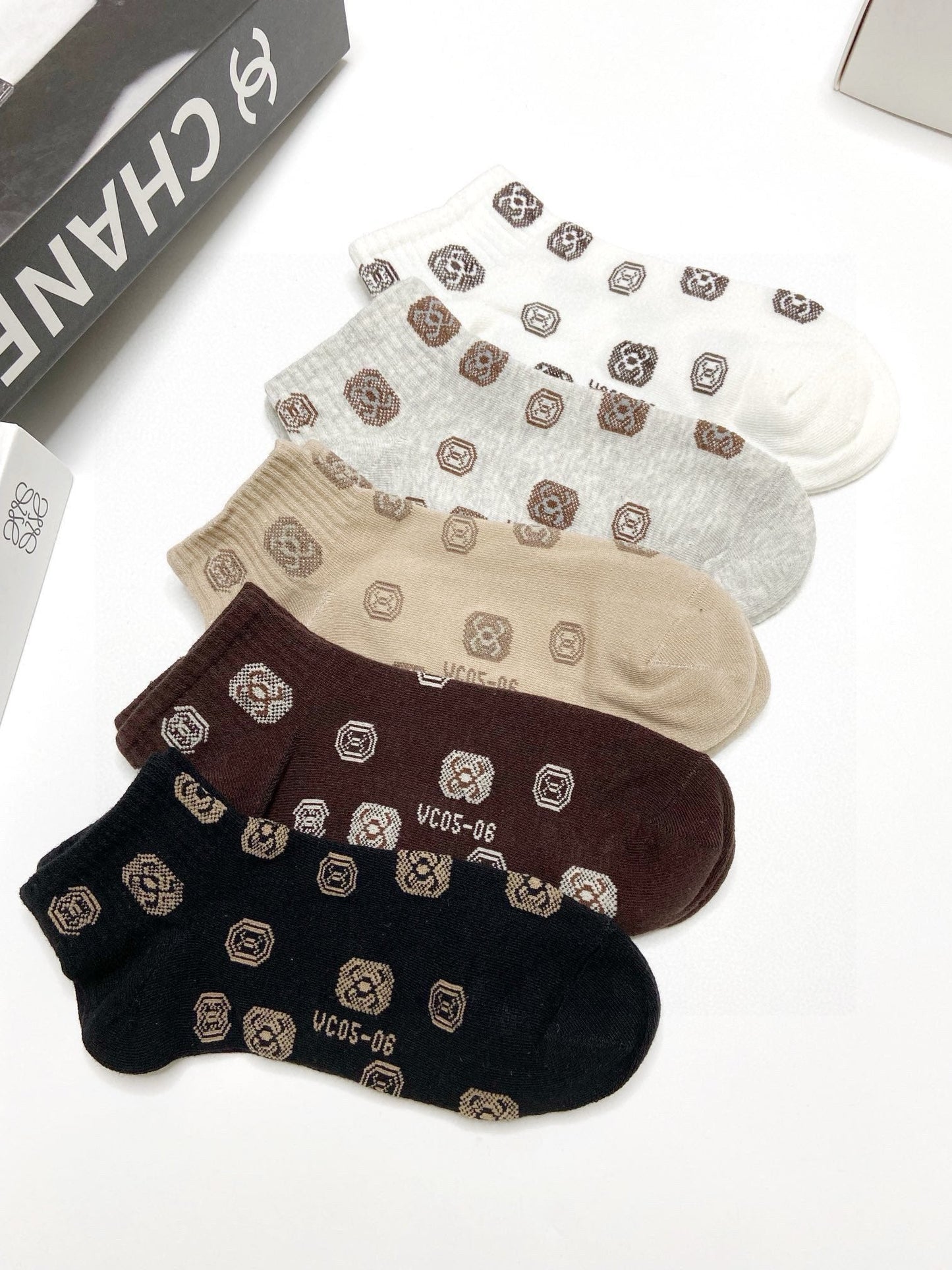 CHANEL ANKLE SOCKS 189476 (1 BOX)