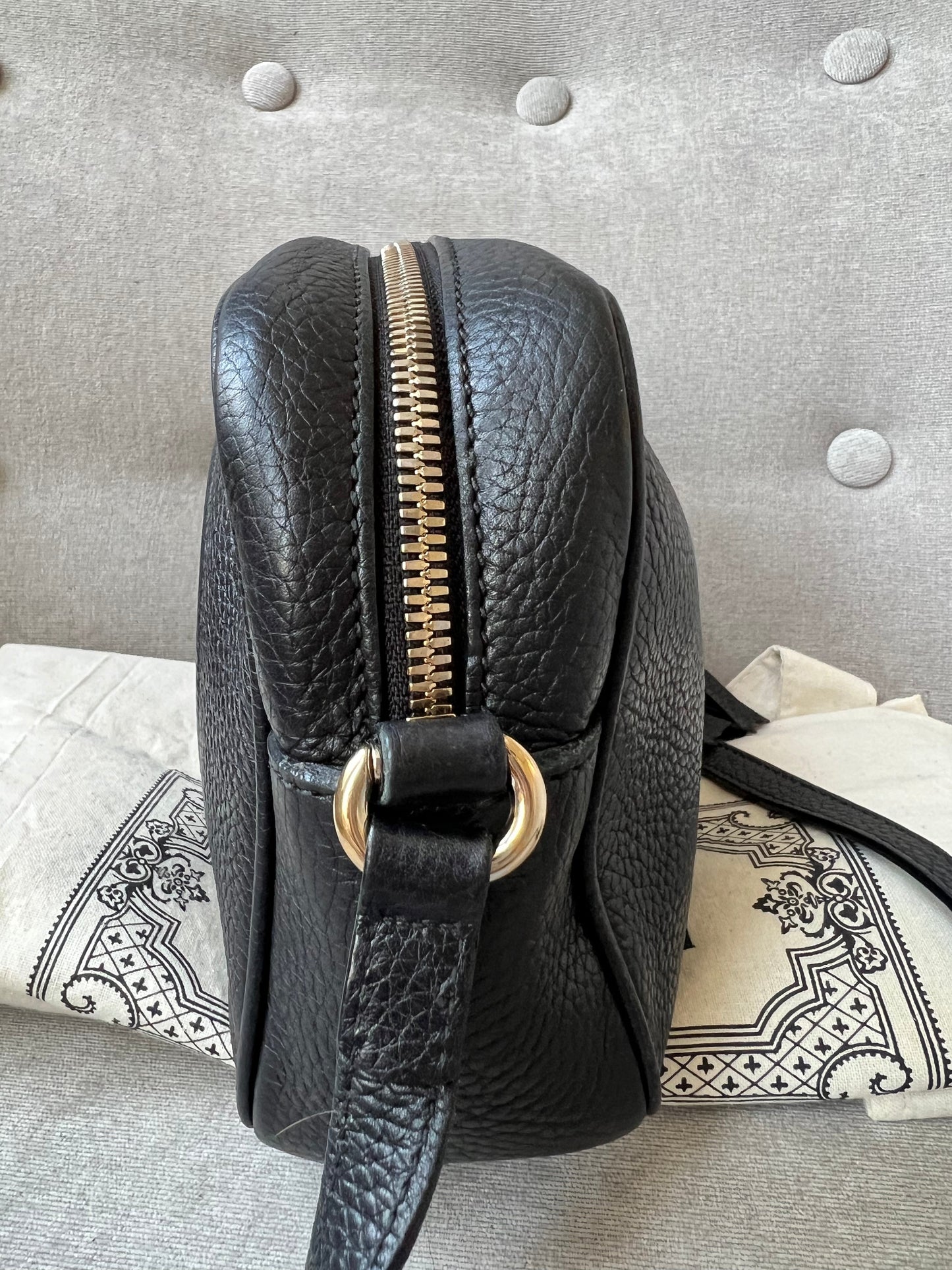 Gucci Black Soho Disco ( 1050)
