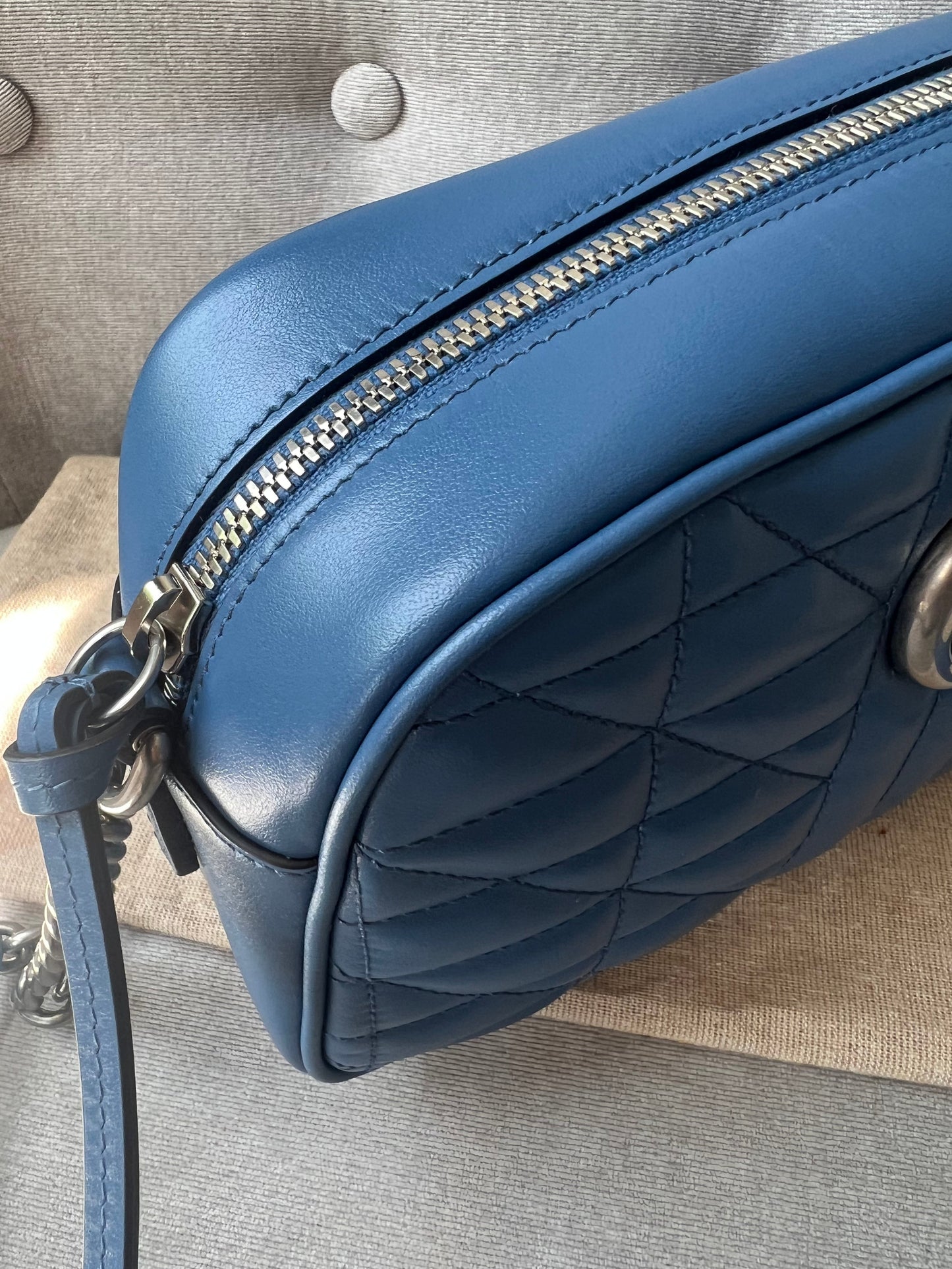Gucci Aria GG Blue Marmont Small Shoulder Bag ( 1250)