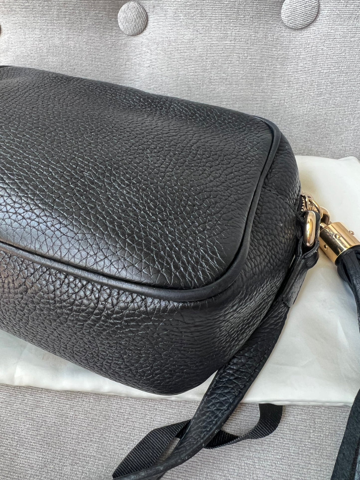 Gucci Black Soho Disco ( 1050)