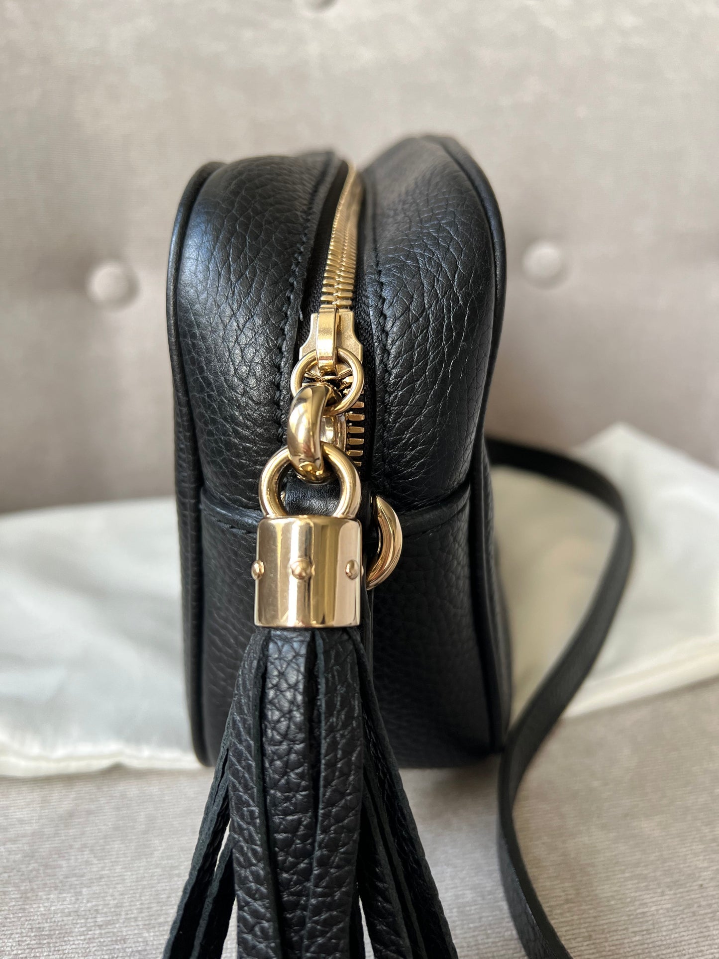 Gucci Black Soho Disco ( 1050)