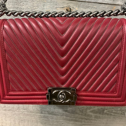 Chanel Chevron Quilted Medium Boy Bag