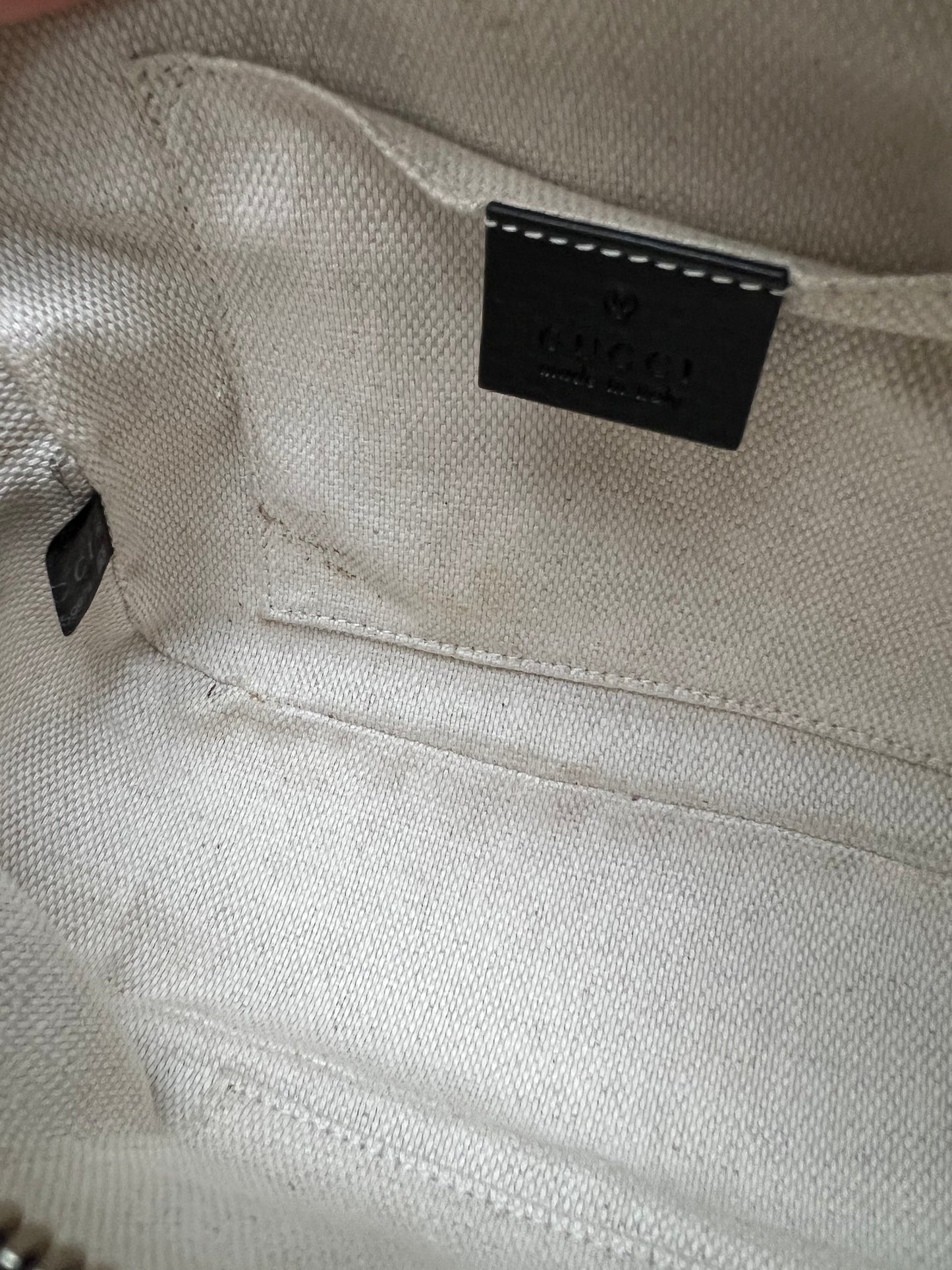 Gucci Black Soho Disco ( 1050)