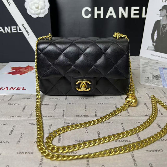 CHANEL 25C Mini Flap 19cm Black Lambskin Gold Heart Hardware