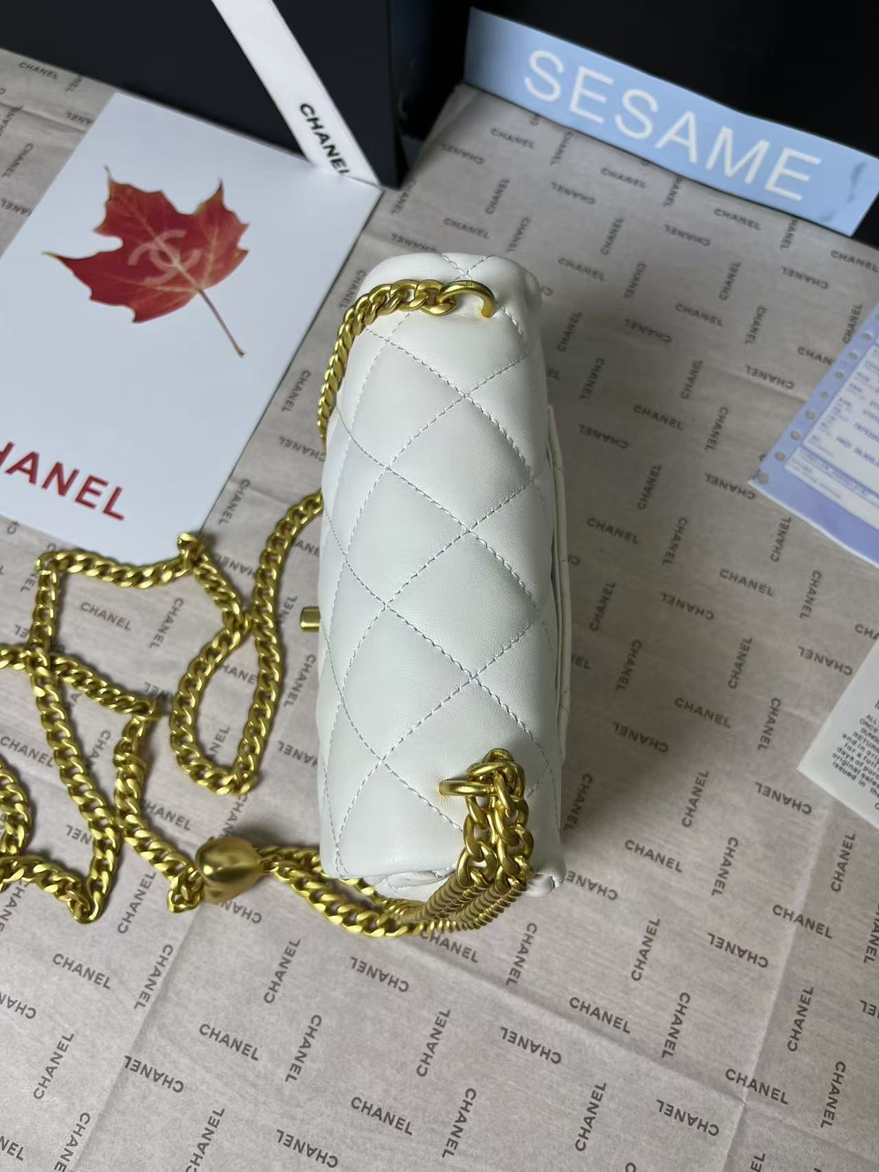 CHANEL 25C Mini Flap 19cm White Lambskin Gold Heart Hardware