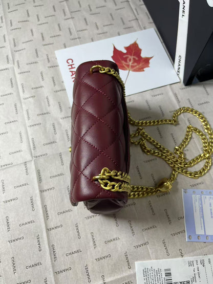 CHANEL 25C Mini Flap 19cm Burgundy Lambskin Gold Heart Hardware