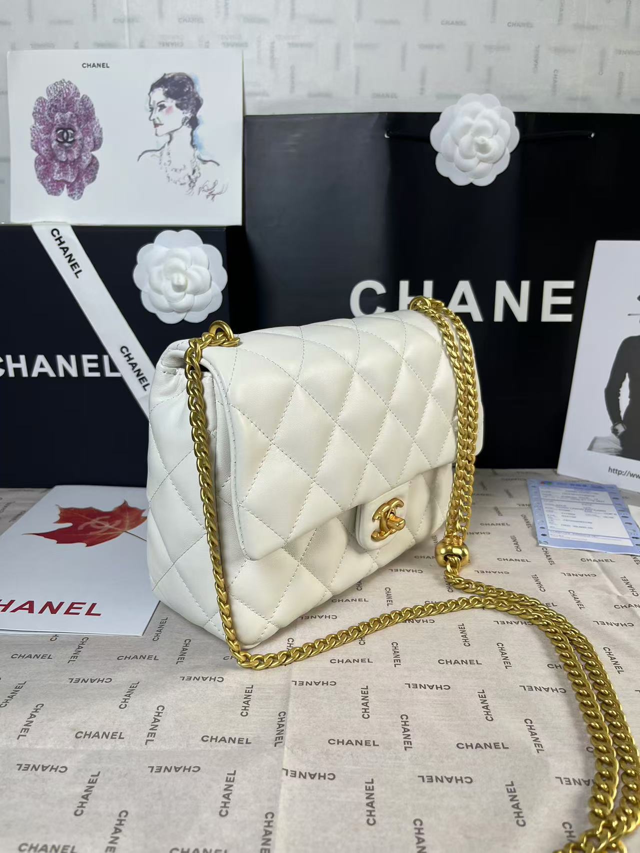 CHANEL 25C Mini Flap 24cm White Lambskin Gold Heart Hardware