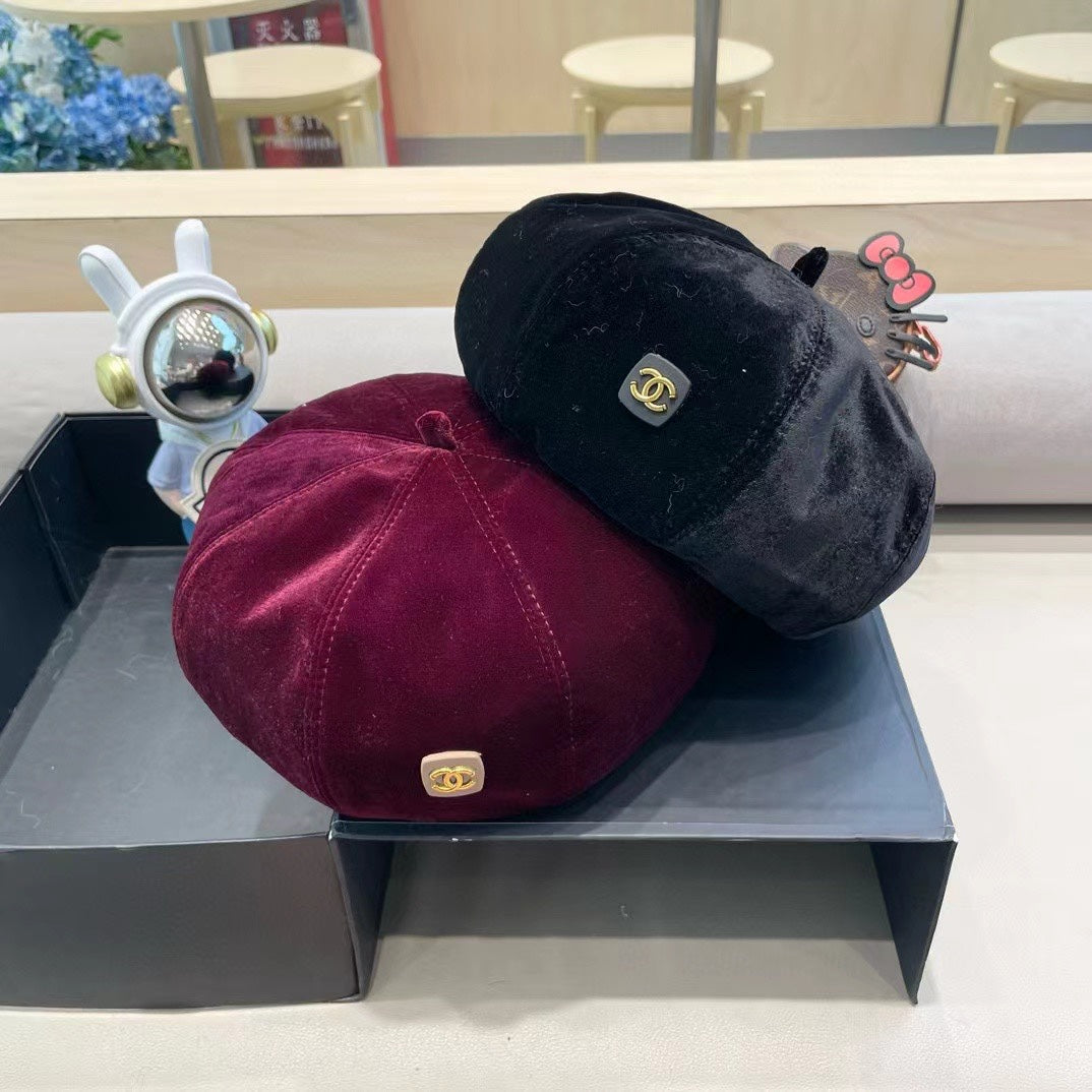 CHANEL BERET HAT IN MAROON RED VELVET 413325