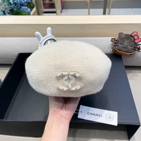CHANEL BERET HAT IN WHITE COTTON AND LINEN 417832