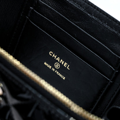 CHANEL 24P Vanity Top Handle 16.5cm Black Patent Calfskin Light Gold Hardware