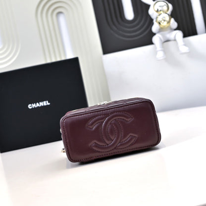 CHANEL 24K Vanity Top Handle 17cm Burgundy Lambskin Silver Hardware