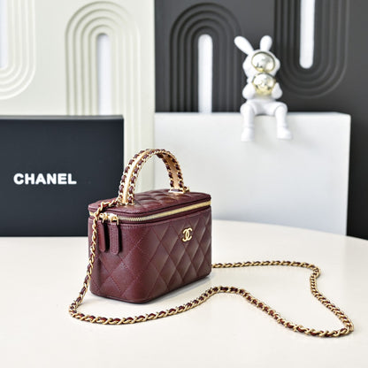 CHANEL 24A Vanity Top Handle 16cm Burgundy Grained Calfskin Gold Hardware