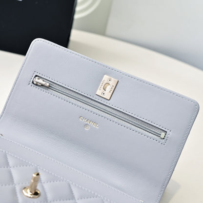 CHANEL 24K Woc Top Handle 19cm Light Grey Lambskin Light Gold Hardware
