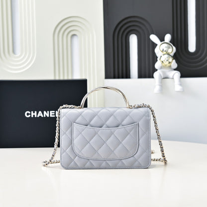 CHANEL 24K Woc Top Handle 19cm Light Grey Lambskin Light Gold Hardware