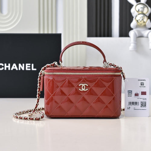 CHANEL 24P Vanity Top Handle 16.5cm Black Patent Calfskin Light Gold Hardware