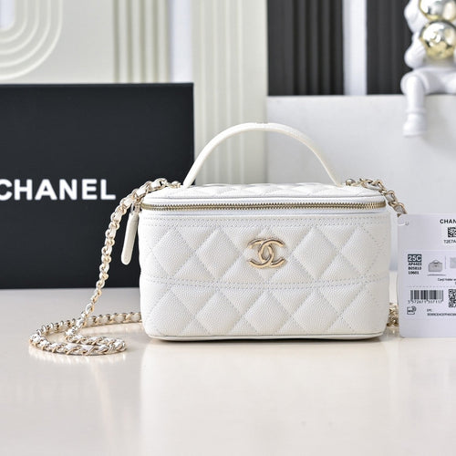 CHANEL 25C Vanity Top Handle 17cm White Grained Calfskin Light Gold Hardware