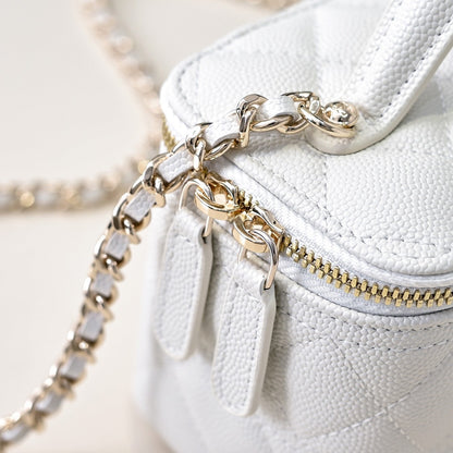 CHANEL 25C Vanity Top Handle 17cm White Grained Calfskin Light Gold Hardware