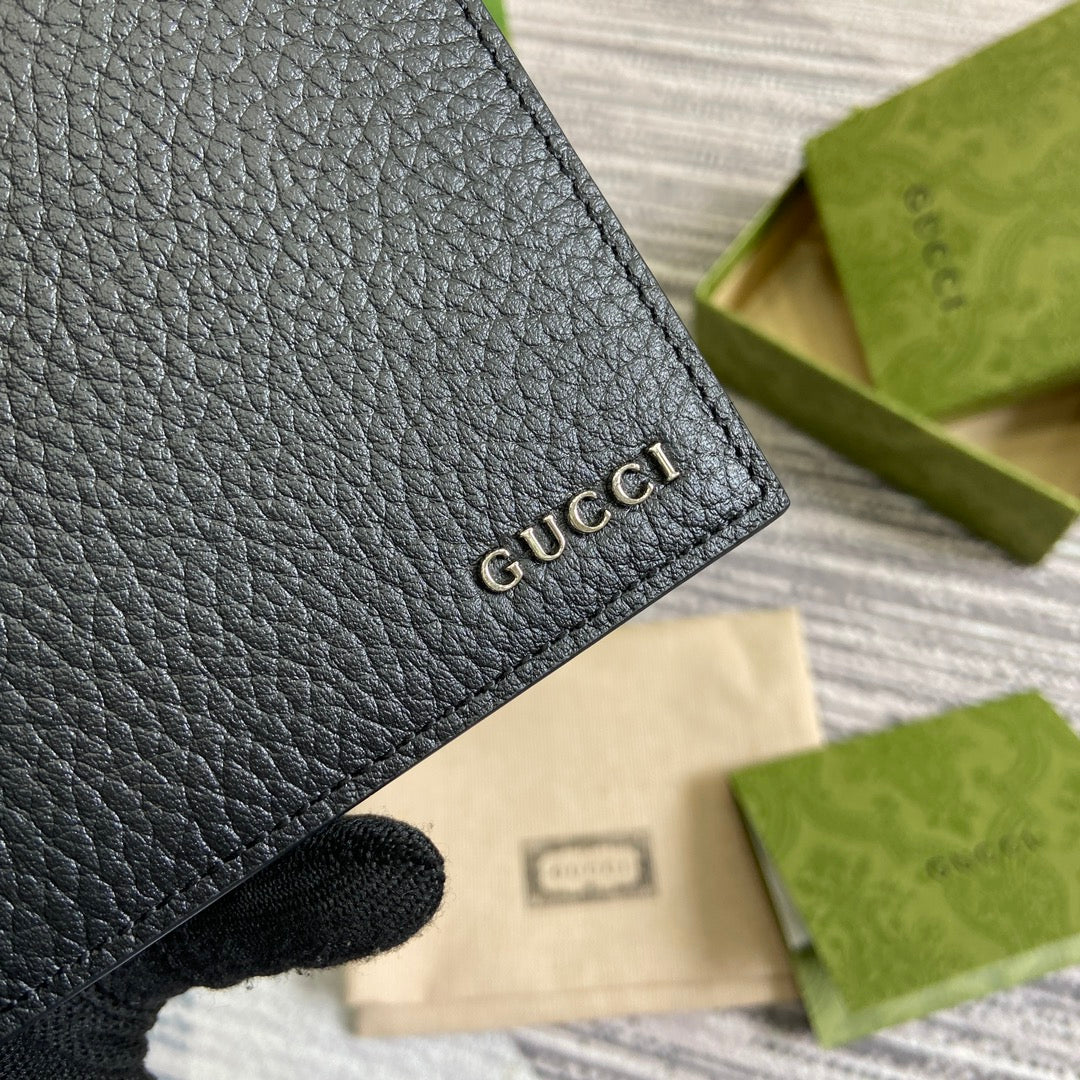 Gucci BIFOLD WALLET 11 IN BLACK CALFSKIN
