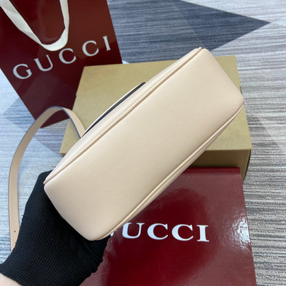 Gucci BLONDIE MINI SHOULDER BAG 21 IN WHITE CALFSKIN