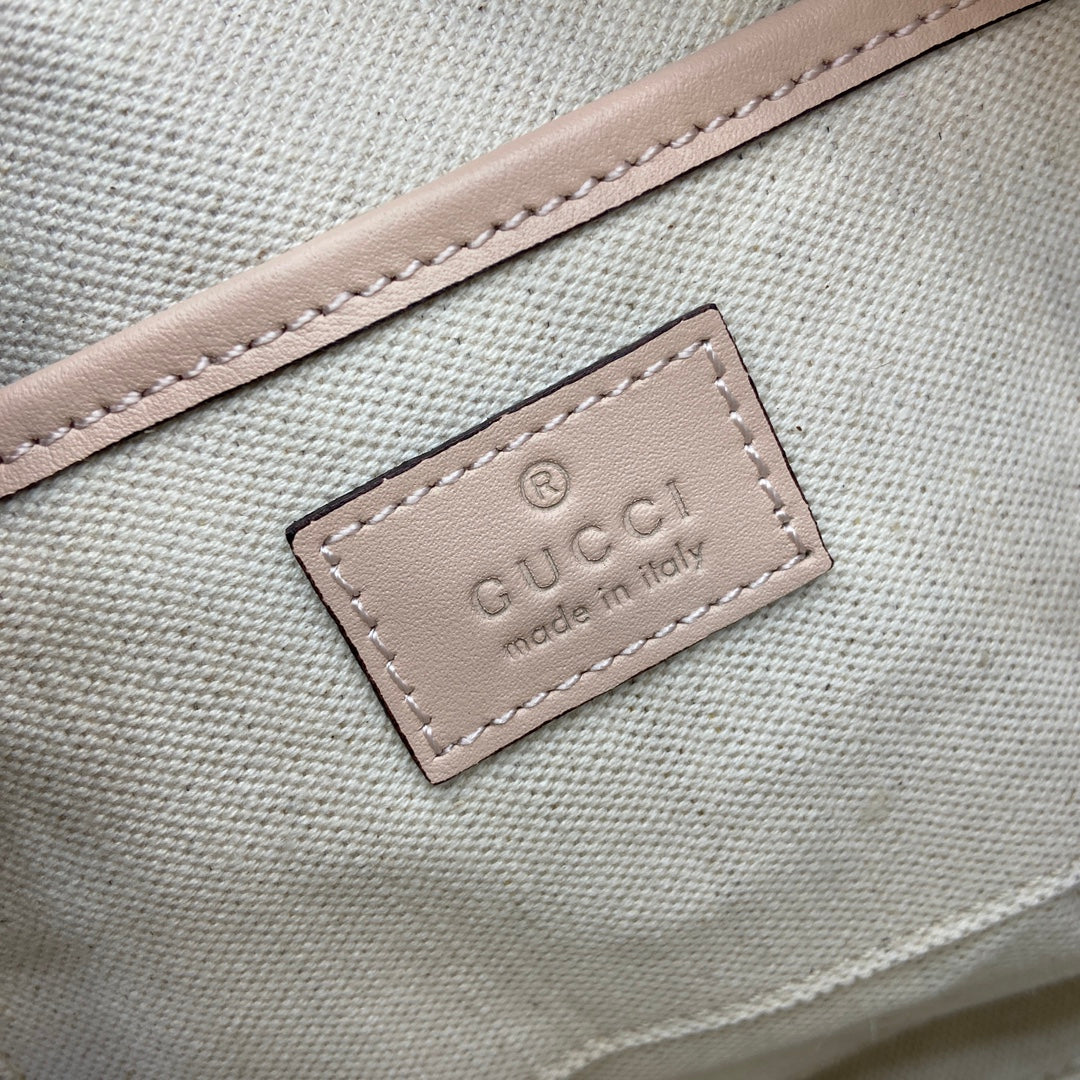 Gucci BLONDIE MINI SHOULDER BAG 21 IN WHITE CALFSKIN